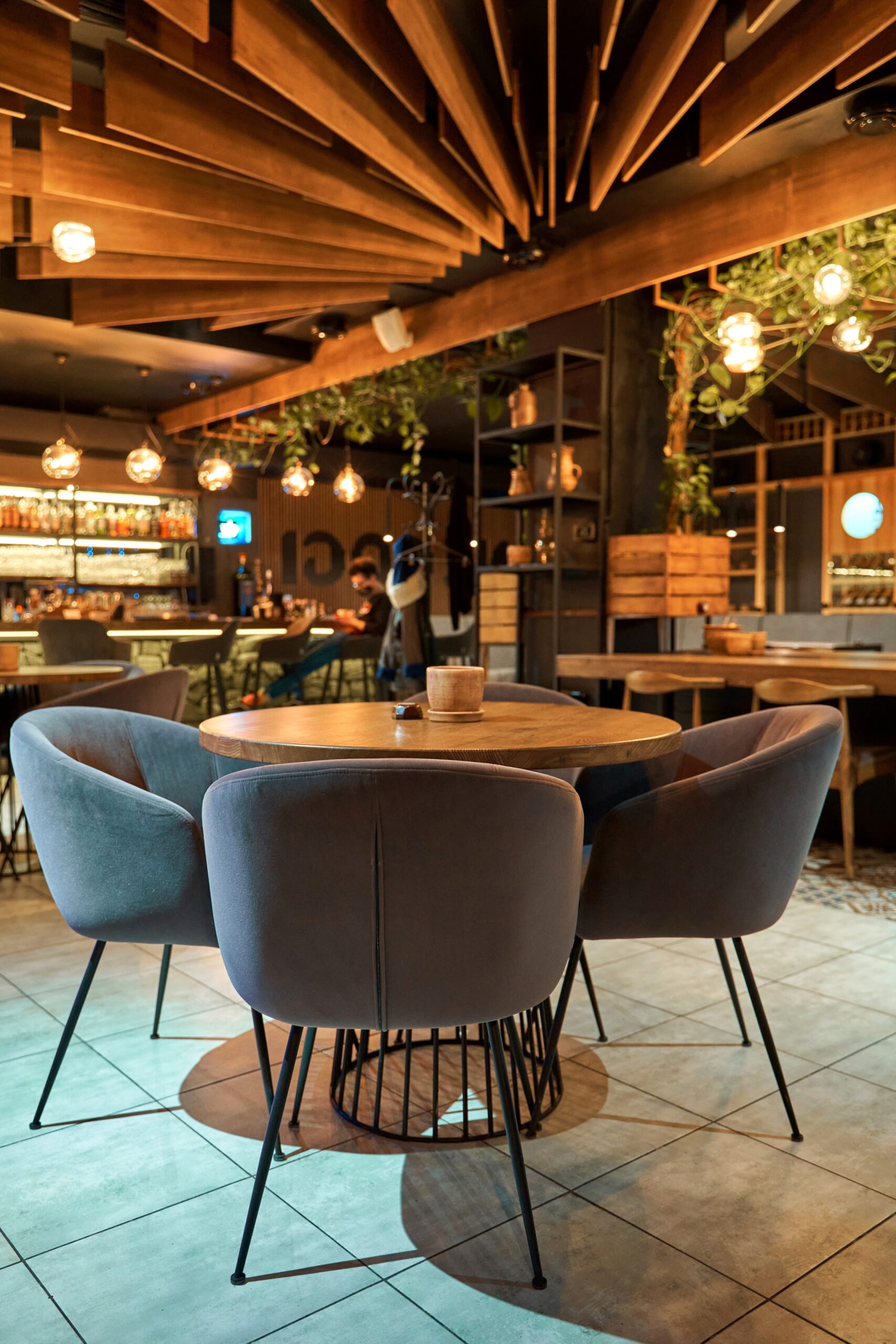Fábrica de mobiliario para hostelería en Valencia – sillas negra expertos en muebles de hosteleria en madrid - sillas negra